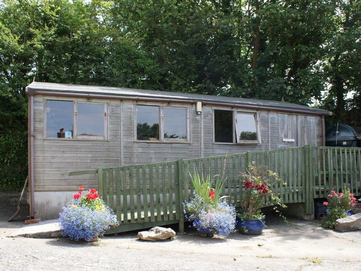 Badger Cottage Mawgan Extérieur photo